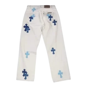 Jeansy Chrome Hearts z Cross Patch w kształcie krzyża