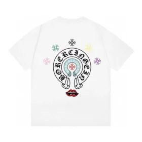 Koszulka Chrome Hearts z wieloma logo i wzorem ust
