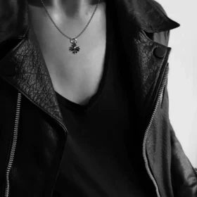Podwójna zawieszka z motywem serc Chrome Hearts Plus